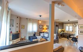 Nicki'S Cozy Apartment!
